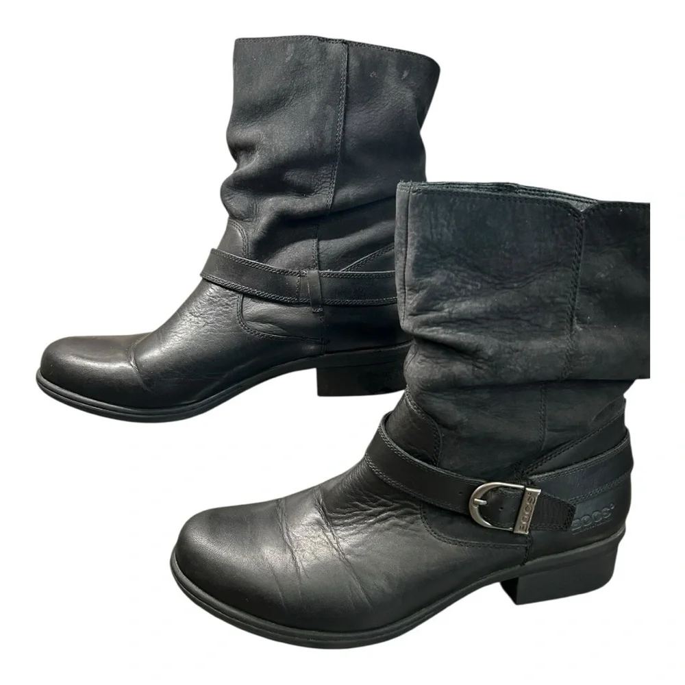 BOGS Cassie Black Leather Low Slouchy Buckle Slip On Ankle Riding Boots Size 11 - Picture 13 of 13